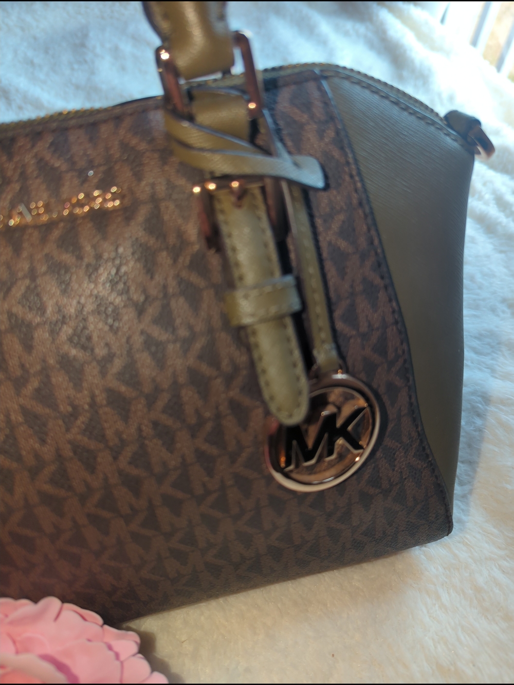 MICHAEL KORS Leather Olive MK Signature Dome Satchel MK Hangtag W Strap New - Picture 3 of 5